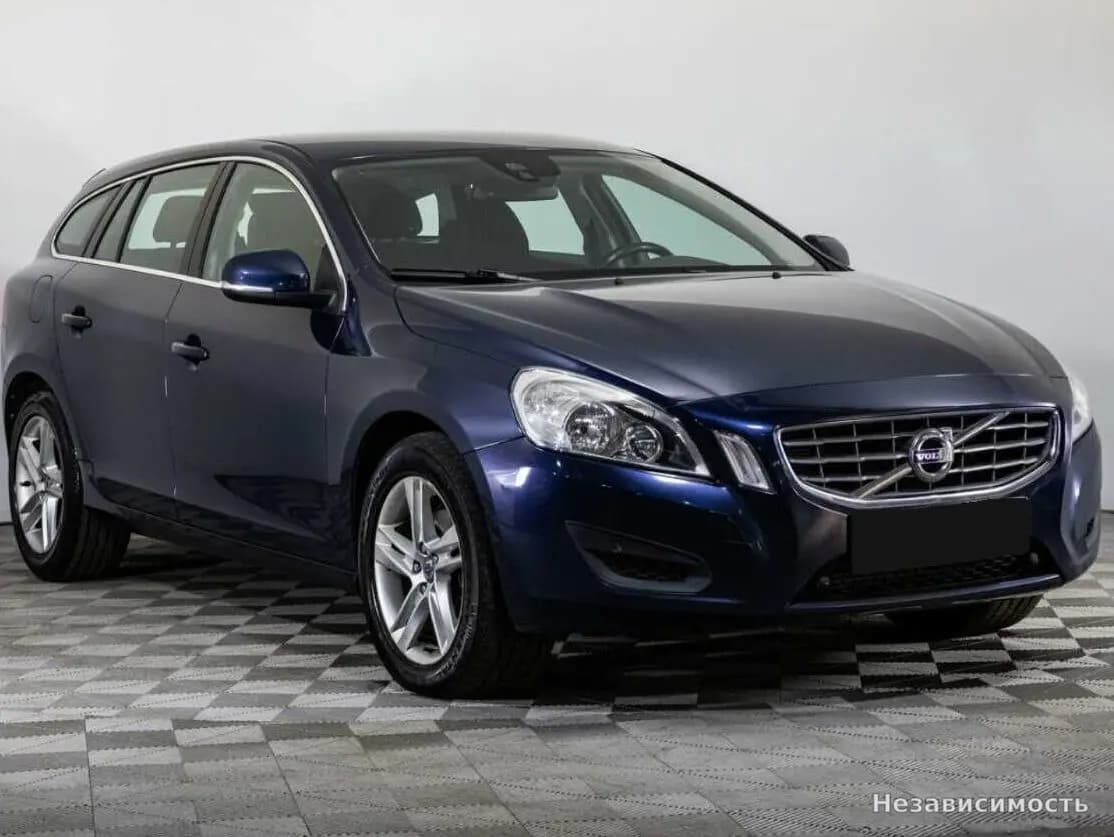Volvo V60 2012 с пробегом — фото 3
