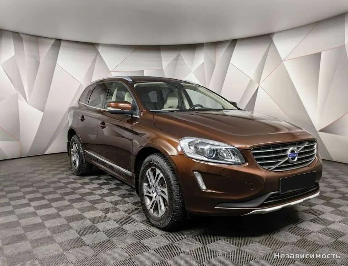 Volvo XC60 2015 с пробегом — фото 3