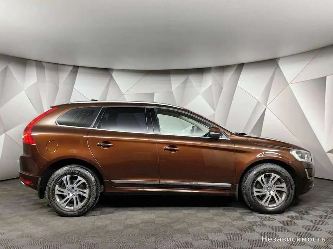 Volvo XC60 2015 с пробегом — фото 6