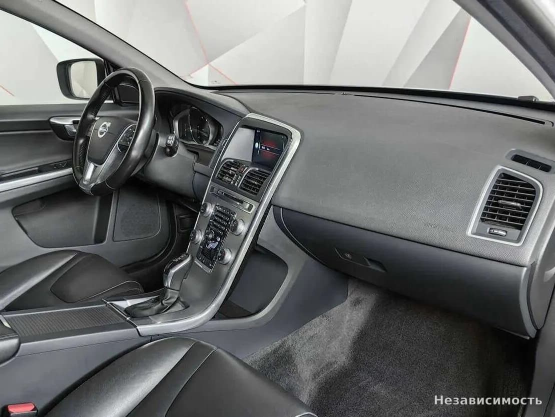 Volvo XC60 2016 с пробегом — фото 8