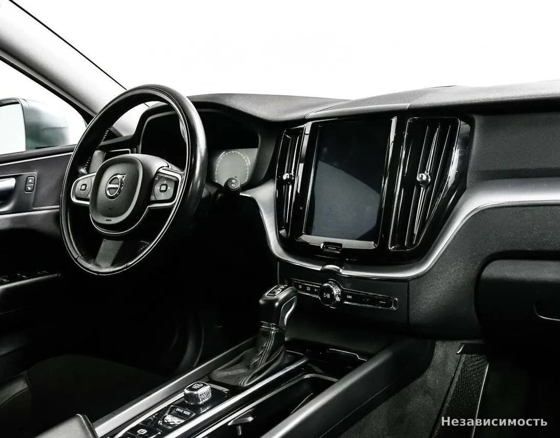 Volvo XC60 2018 с пробегом — фото 9