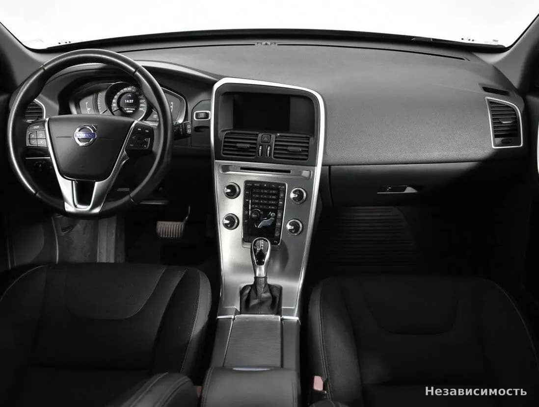Volvo XC60 2017 с пробегом — фото 10