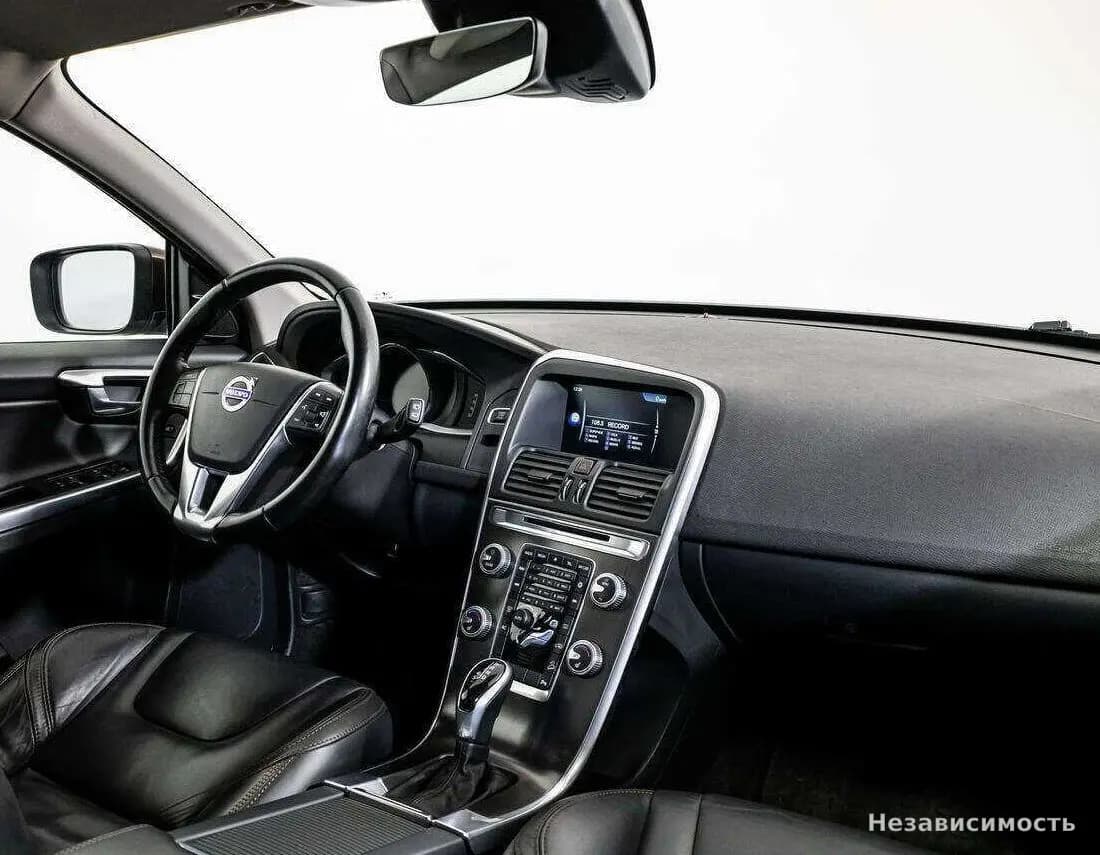 Volvo XC60 2014 с пробегом — фото 7