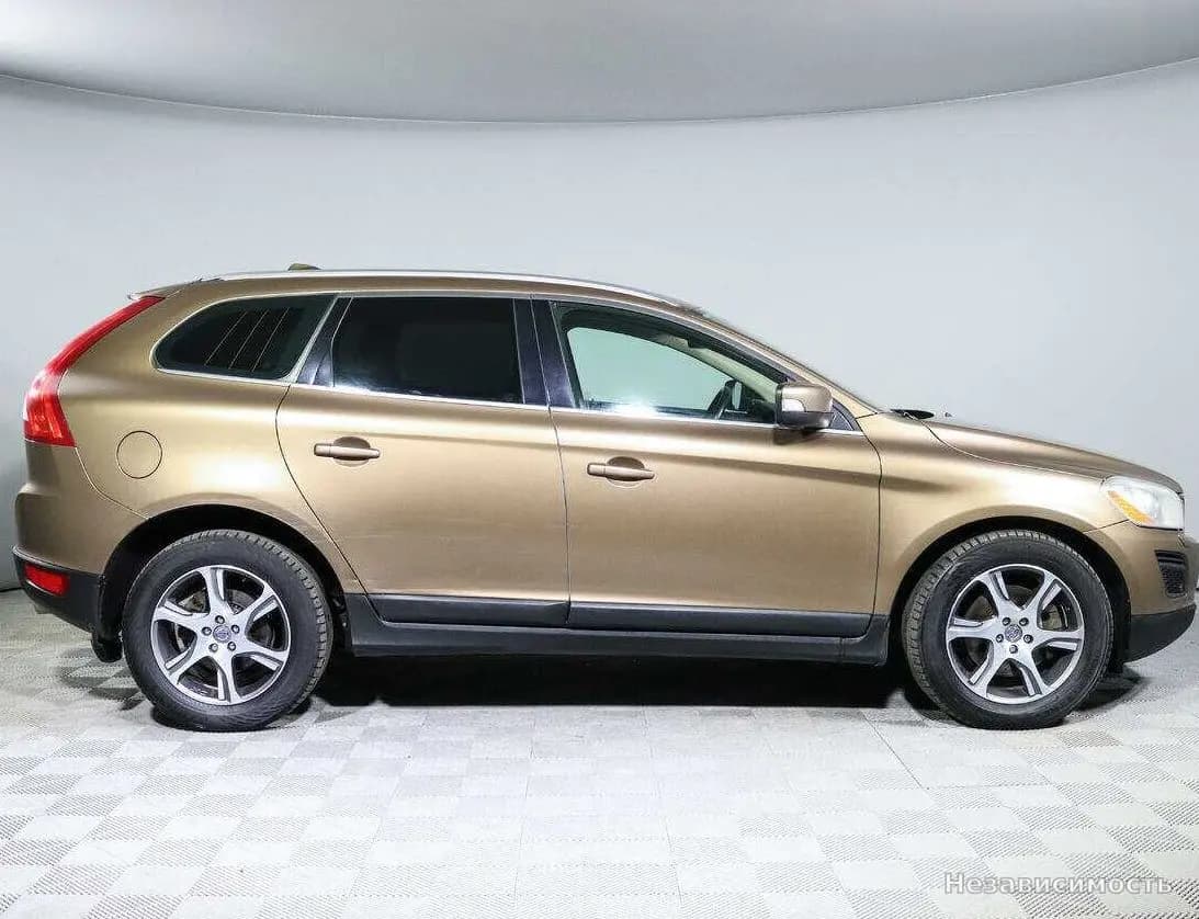 Volvo XC60 2012 с пробегом — фото 4