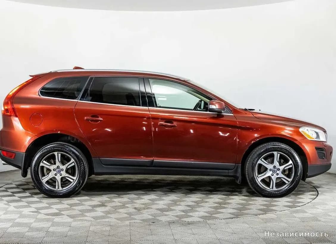 Volvo XC60 2013 с пробегом — фото 4