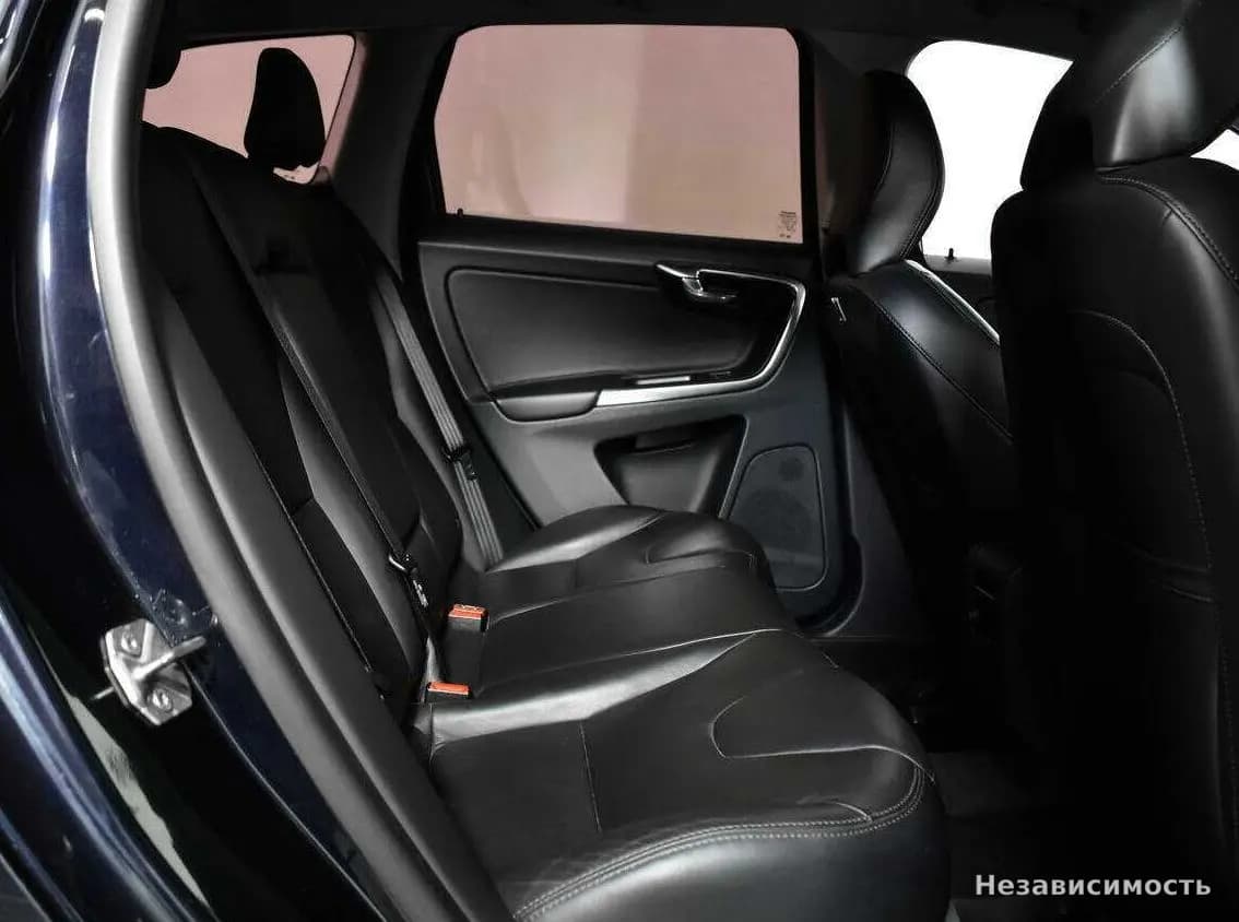 Volvo XC60 2016 с пробегом — фото 10