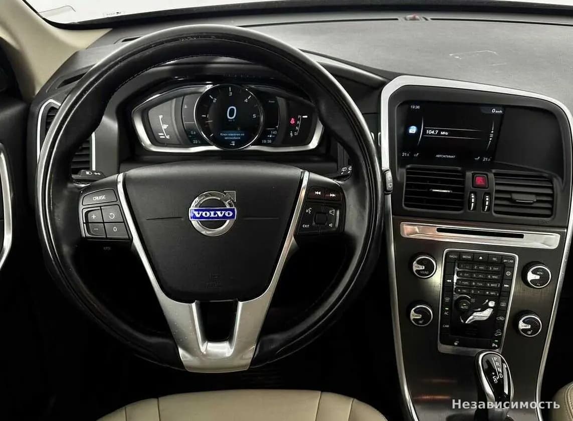 Volvo XC60 2014 с пробегом — фото 10