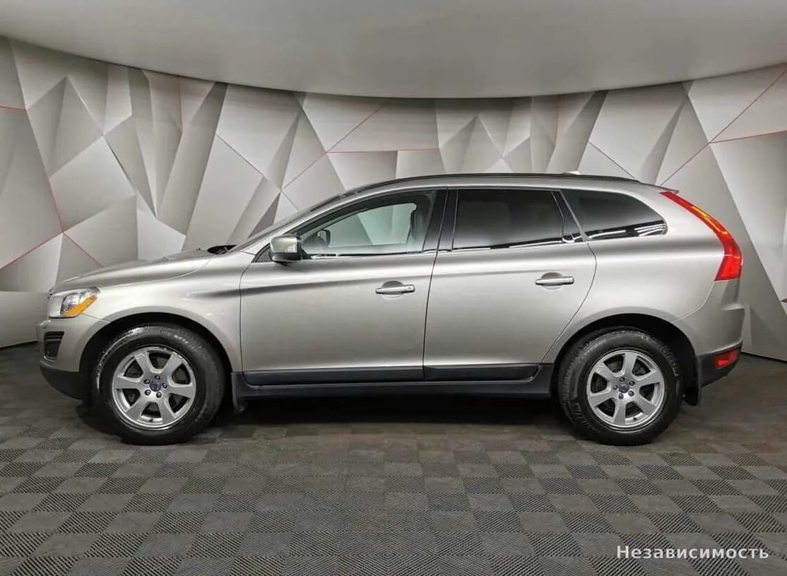 Volvo XC60 2012 с пробегом — фото 5