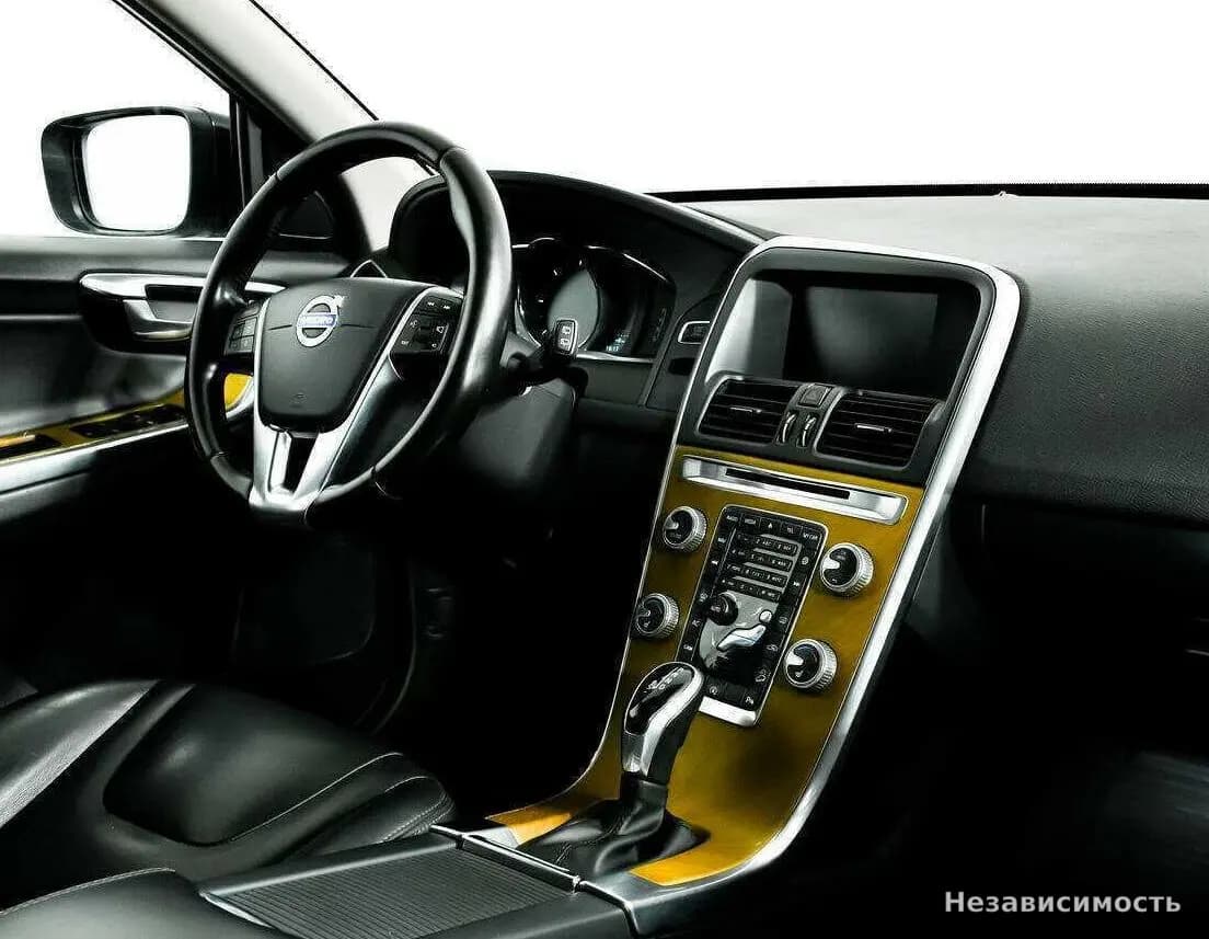 Volvo XC60 2016 с пробегом — фото 7