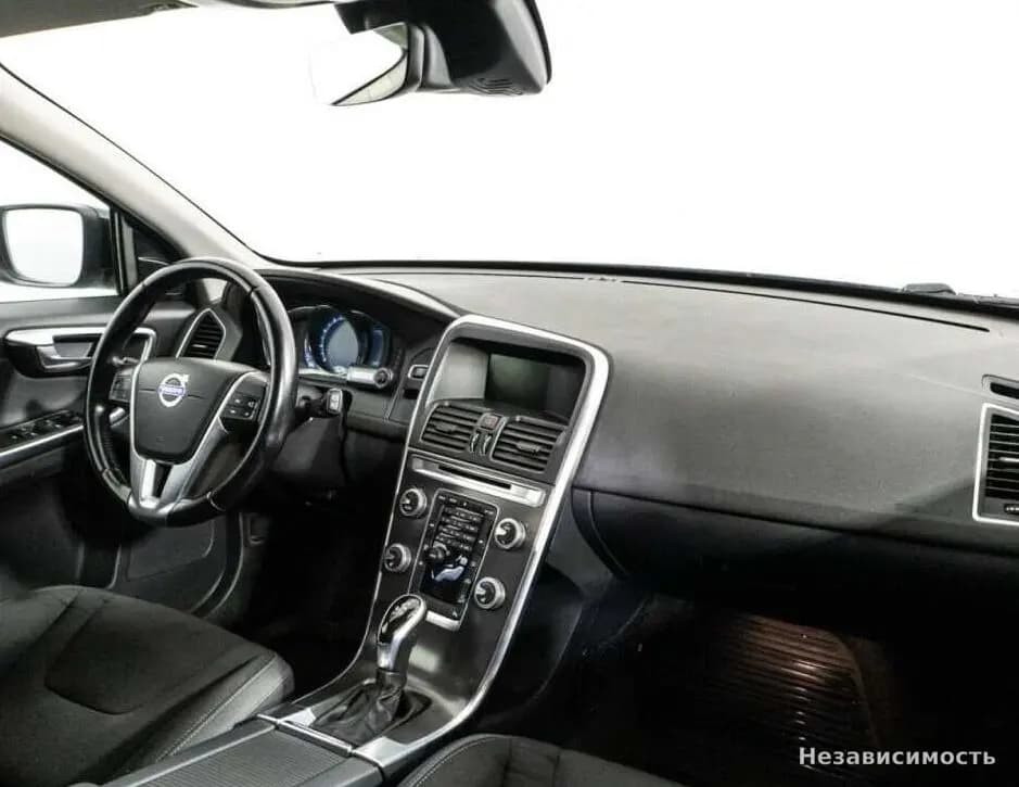 Volvo XC60 2014 с пробегом — фото 9