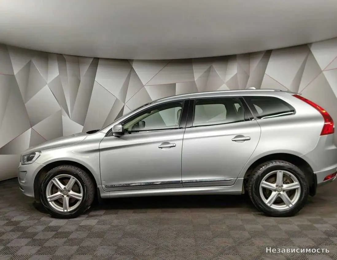 Volvo XC60 2014 с пробегом — фото 5