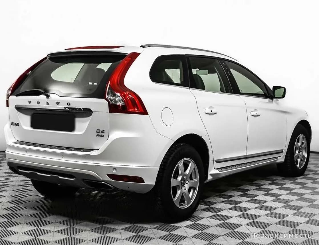 Volvo XC60 2015 с пробегом — фото 5