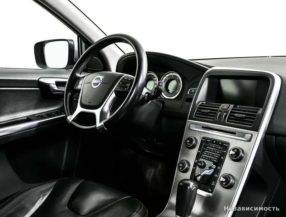 Volvo XC60 2012 с пробегом — фото 9