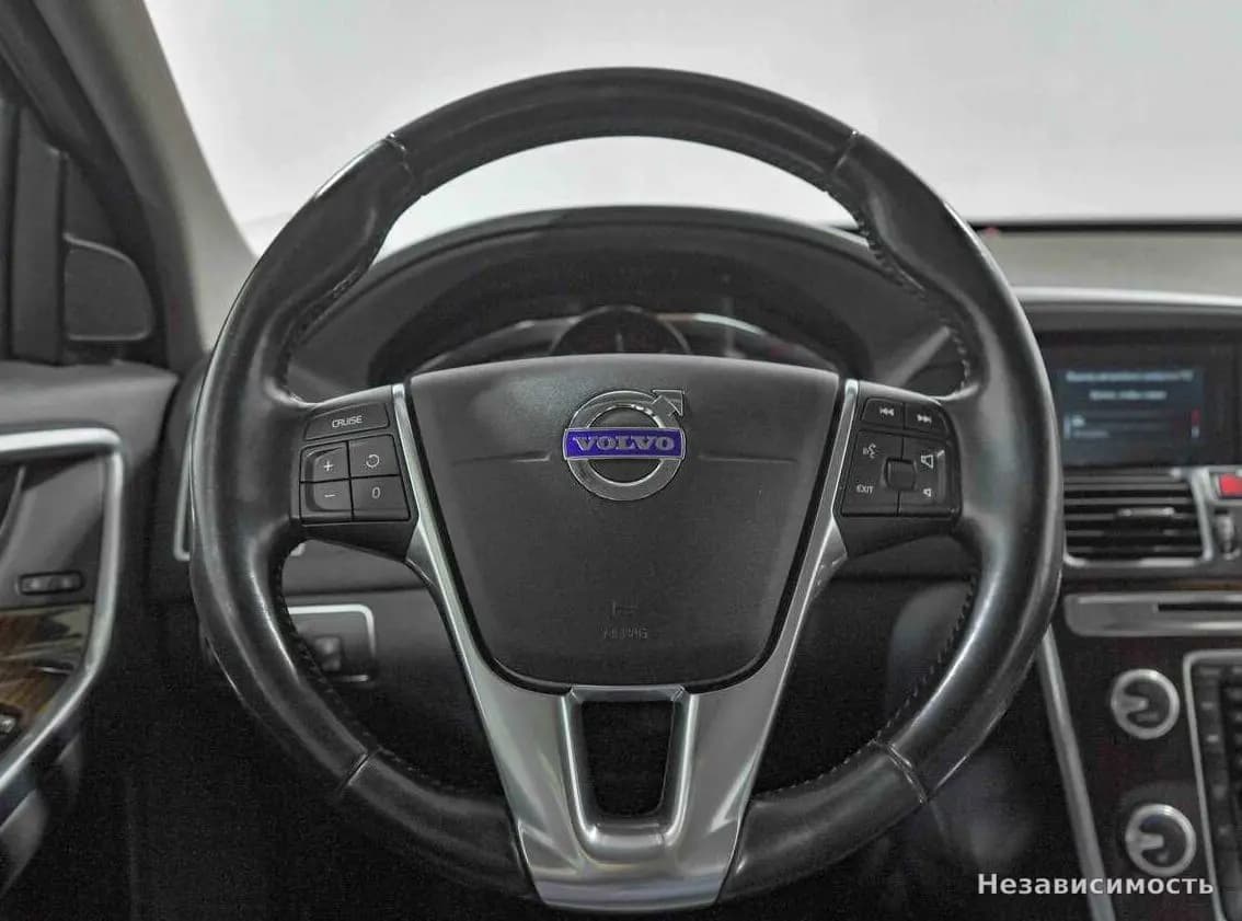 Volvo XC60 2015 с пробегом — фото 8