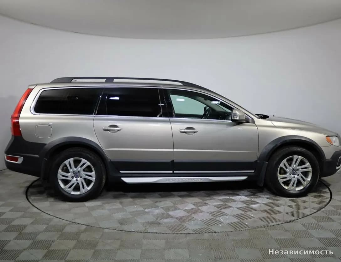 Volvo XC70 2012 с пробегом — фото 4