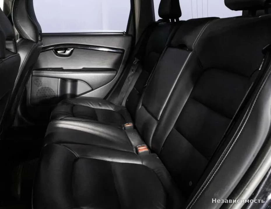 Volvo XC70 2015 с пробегом — фото 10