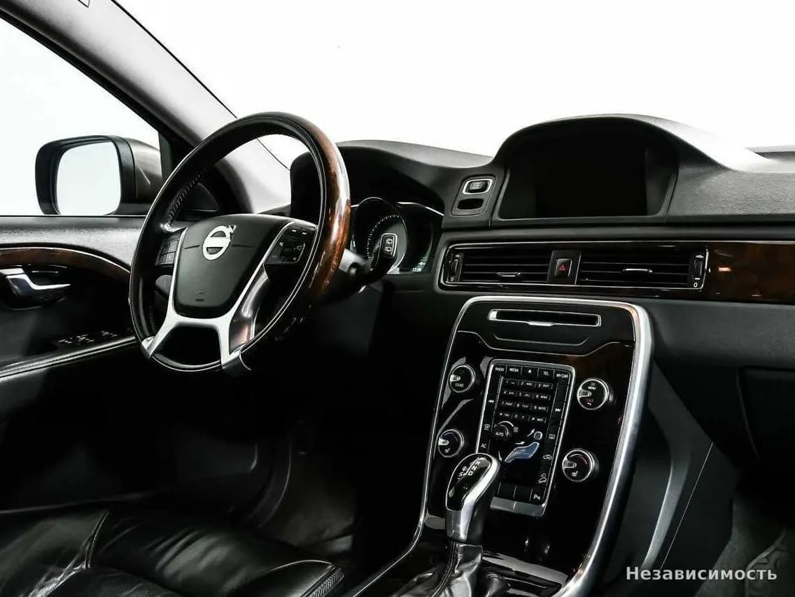 Volvo XC70 2013 с пробегом — фото 9