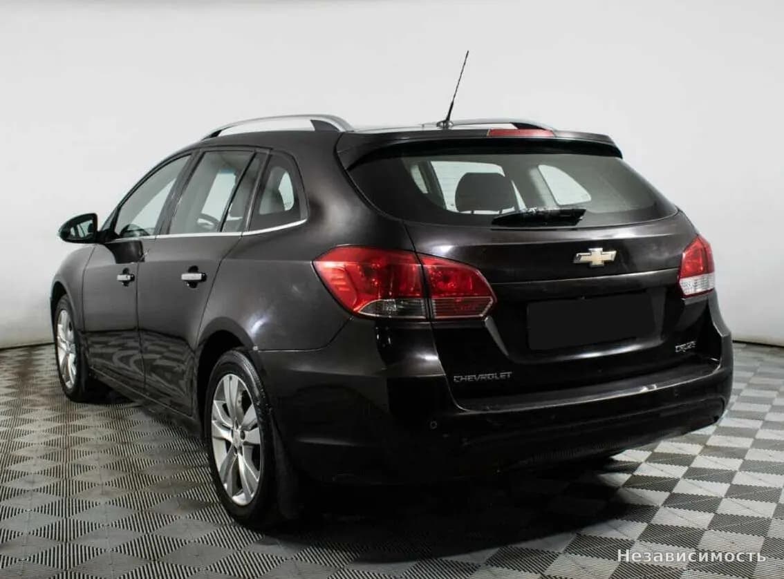 Chevrolet Cruze 2015 с пробегом — фото 5