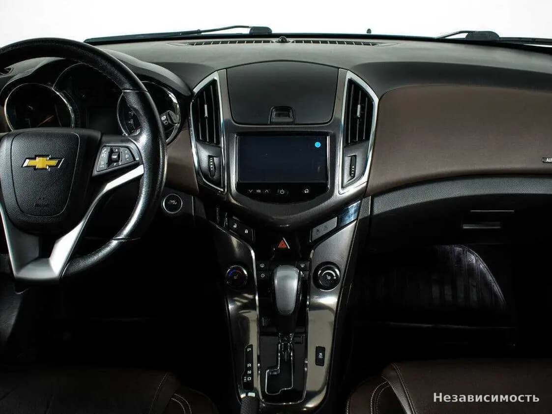Chevrolet Cruze 2015 с пробегом — фото 9