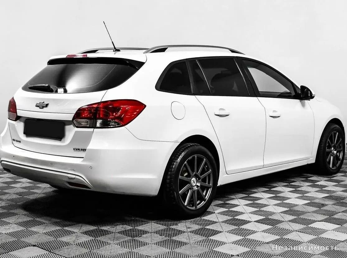 Chevrolet Cruze 2015 с пробегом — фото 4