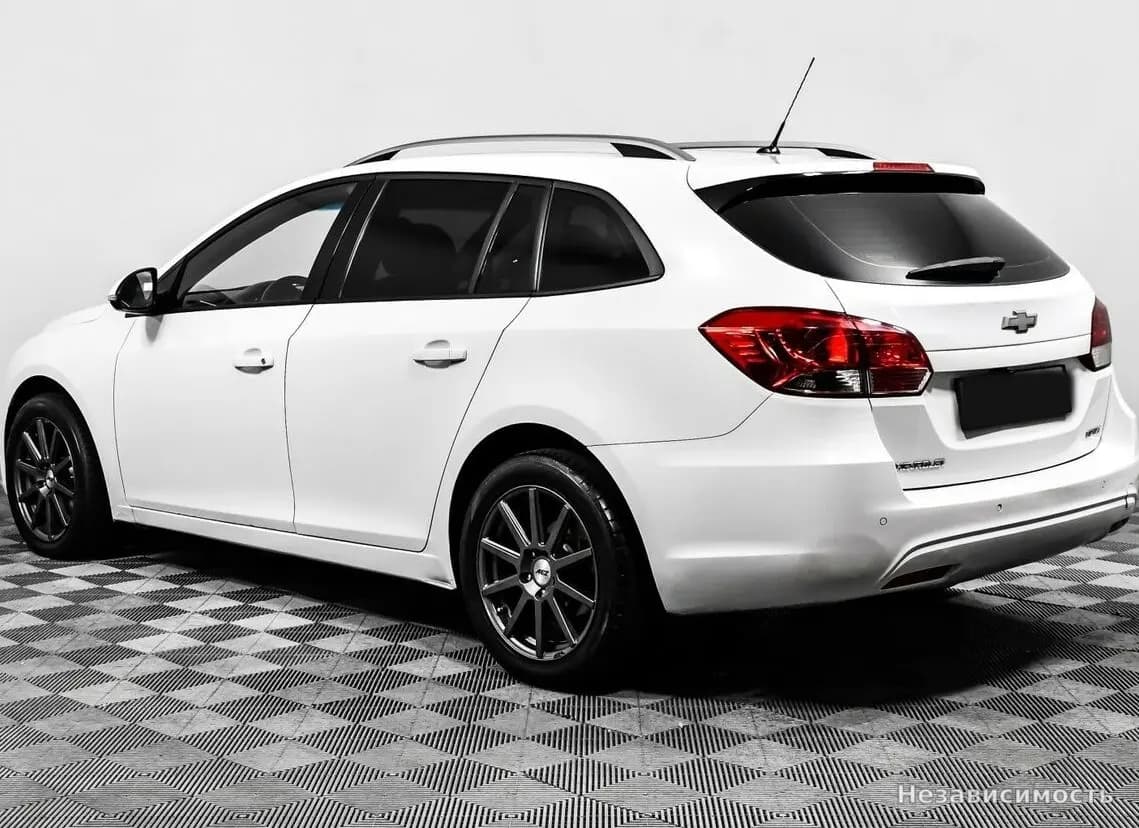 Chevrolet Cruze 2015 с пробегом — фото 6