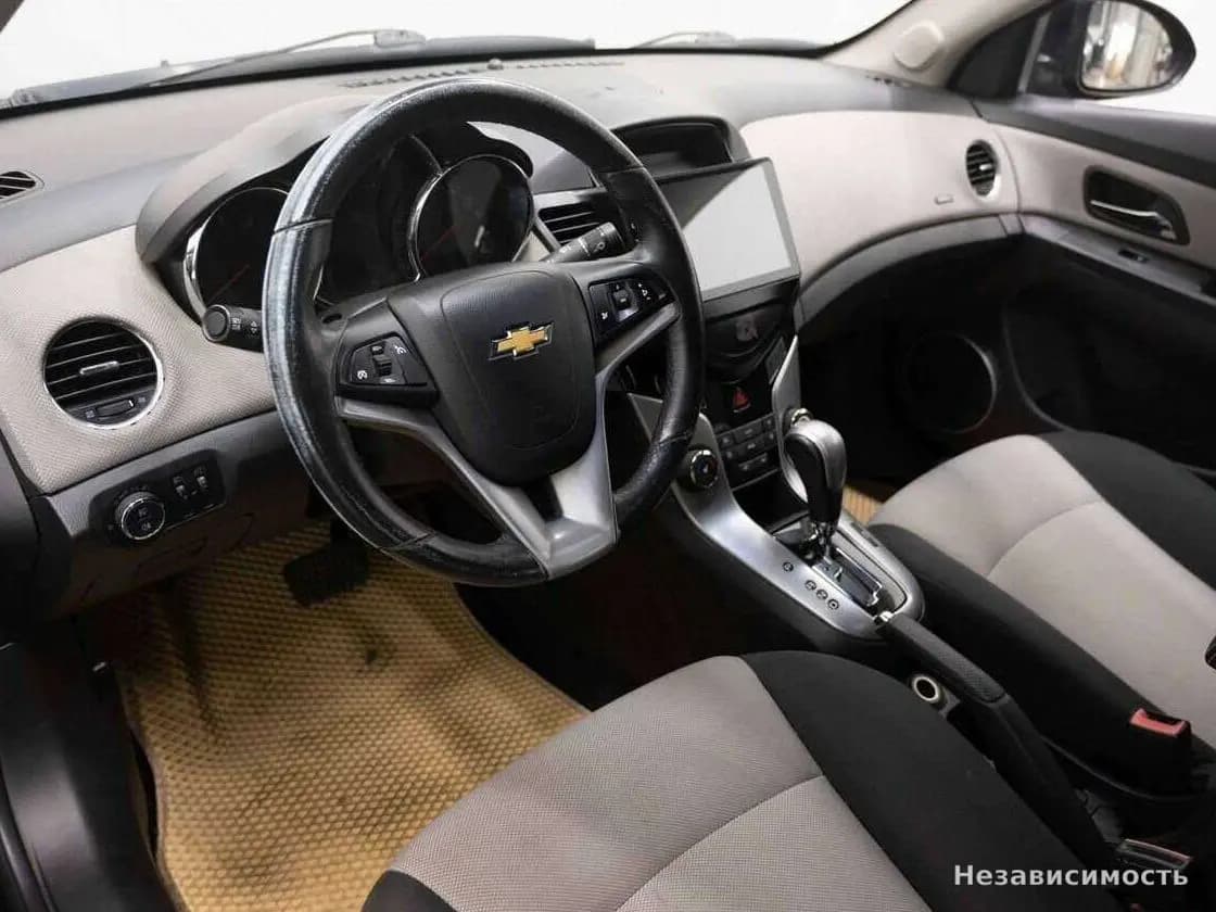 Chevrolet Cruze 2012 с пробегом — фото 7