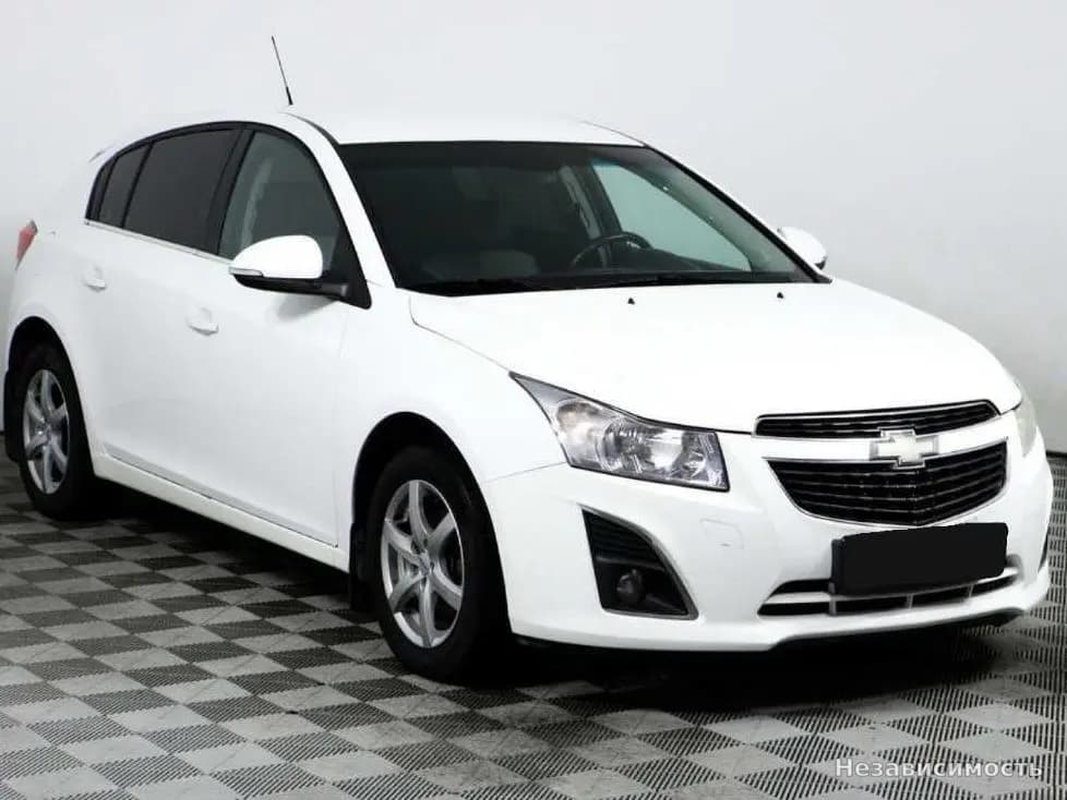 Chevrolet Cruze 2014 с пробегом — фото 3
