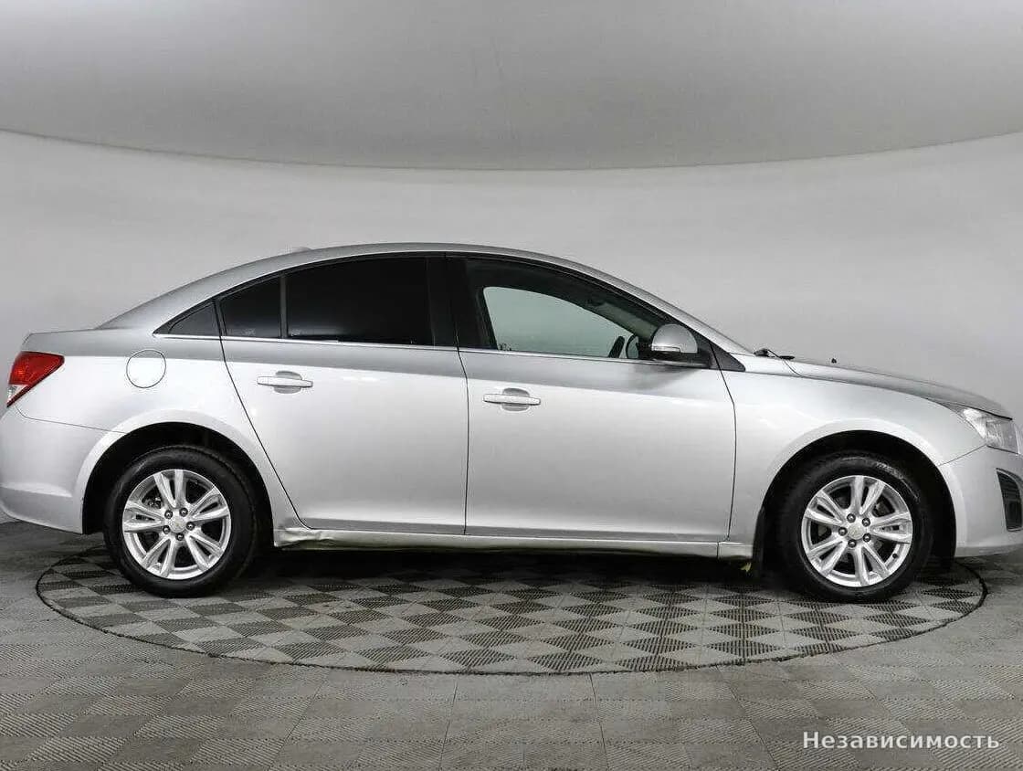 Chevrolet Cruze 2014 с пробегом — фото 4