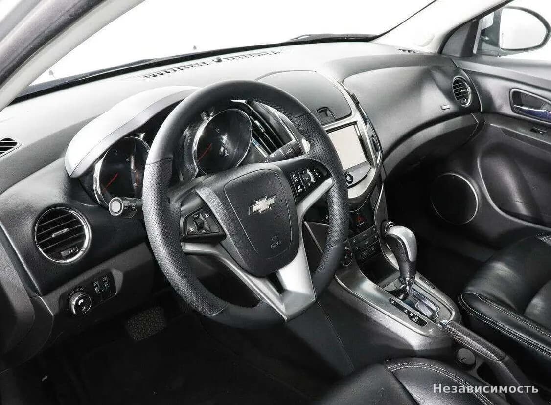 Chevrolet Cruze 2014 с пробегом — фото 9