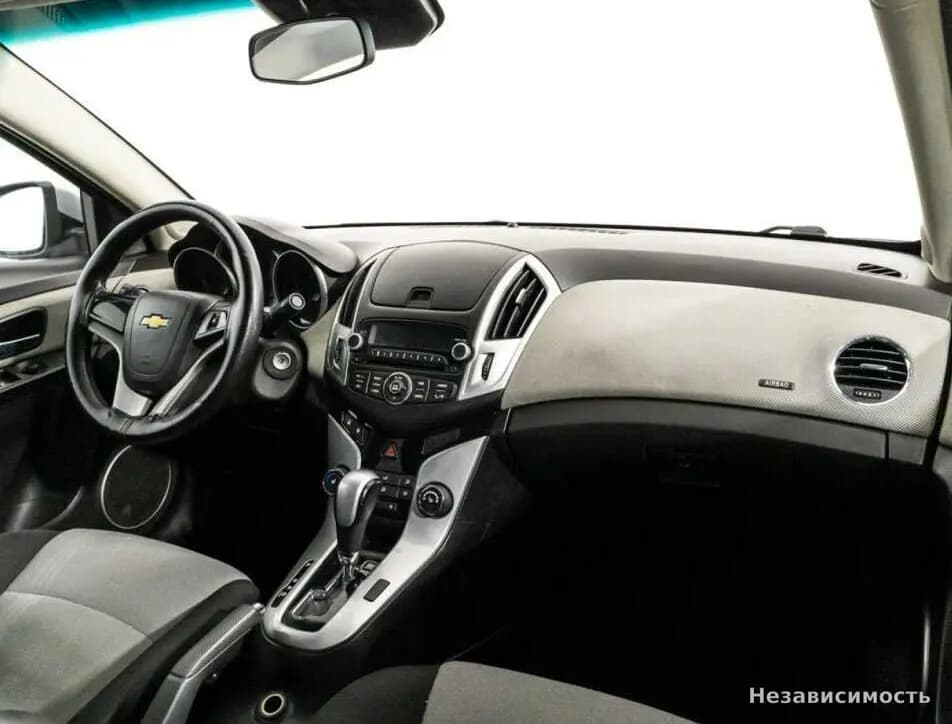 Chevrolet Cruze 2012 с пробегом — фото 9