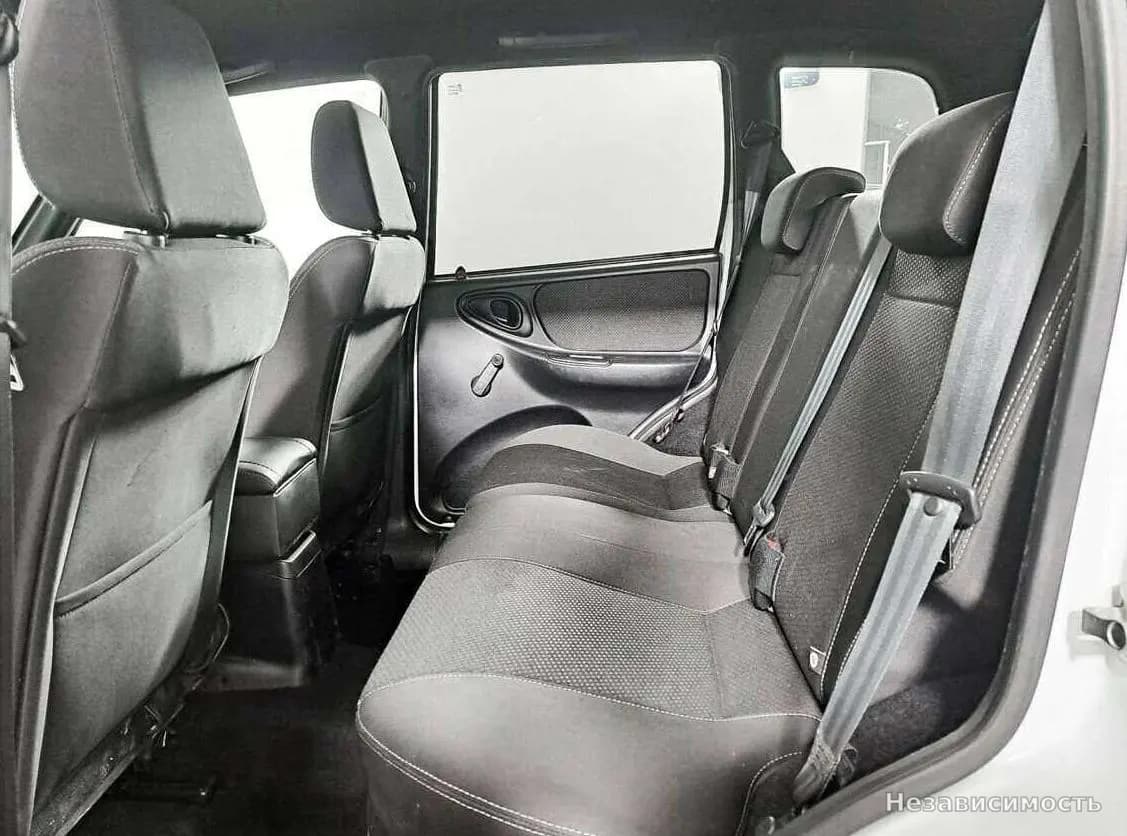 Chevrolet Niva 2017 с пробегом — фото 9