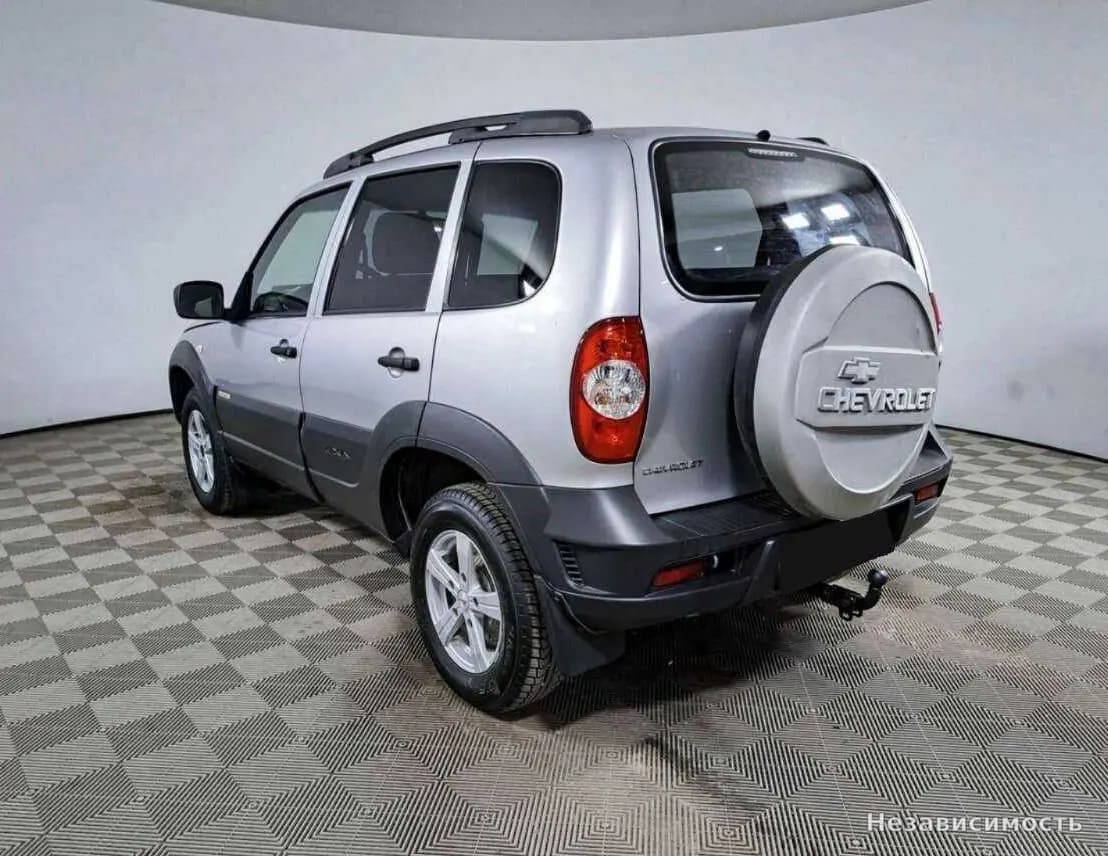 Chevrolet Niva 2017 с пробегом — фото 7