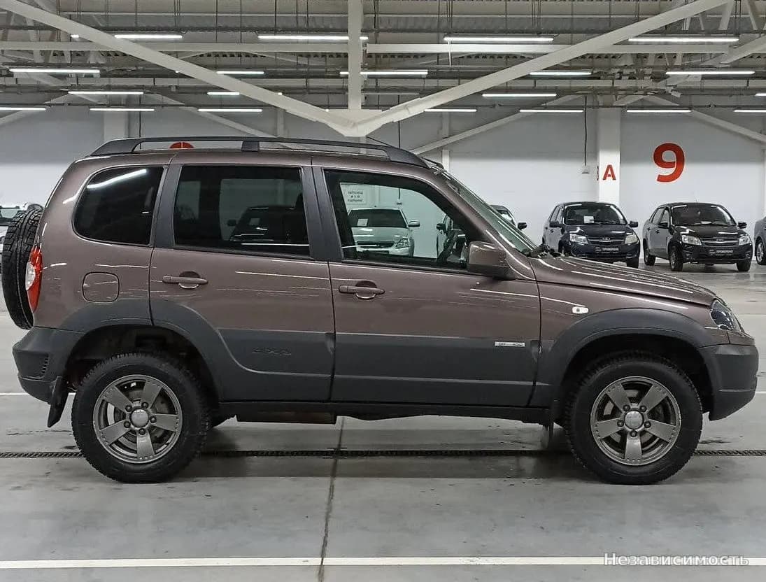 Chevrolet Niva 2018 с пробегом — фото 4