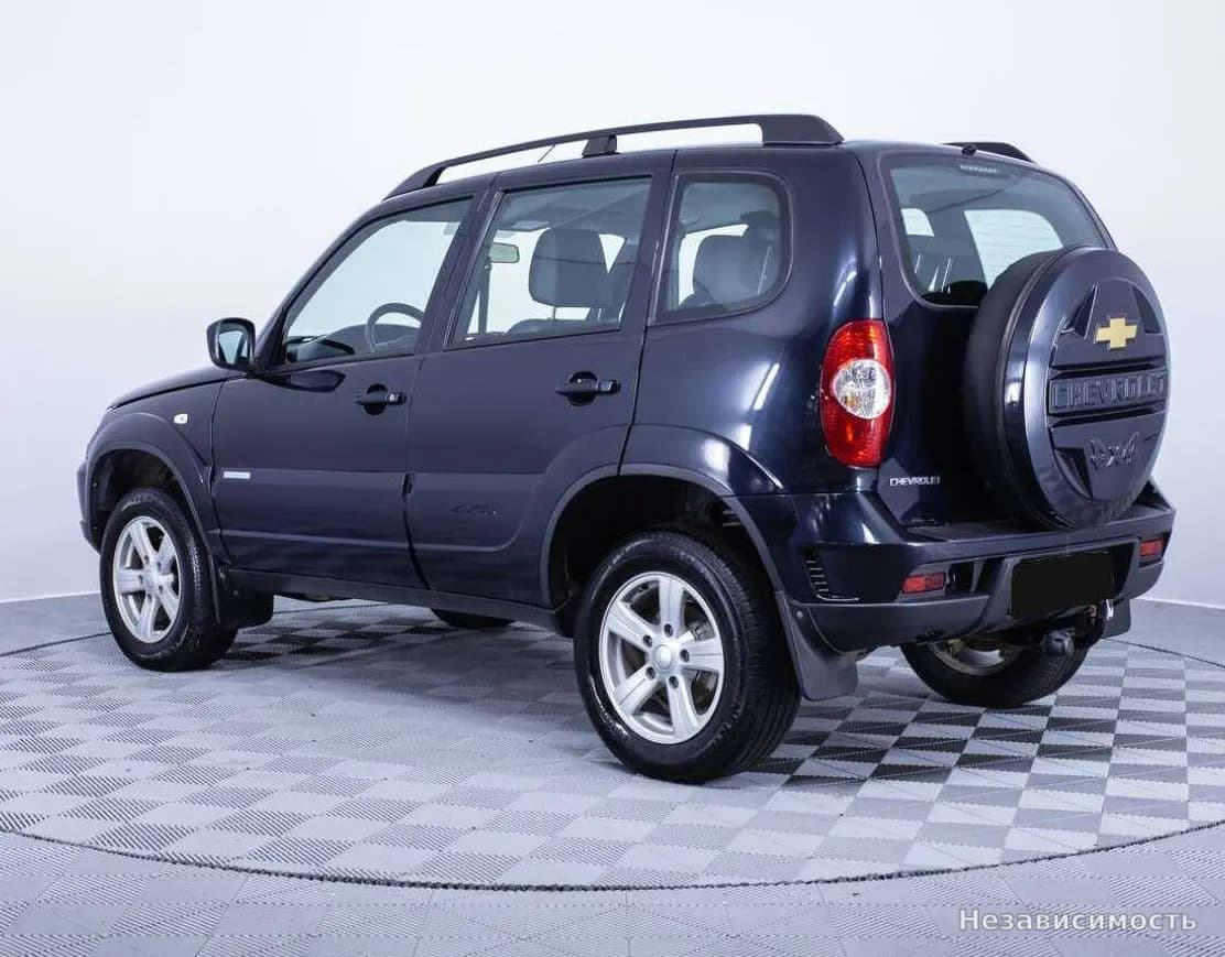Chevrolet Niva 2015 с пробегом — фото 5