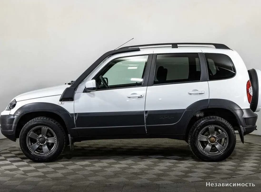 Chevrolet Niva 2018 с пробегом — фото 8