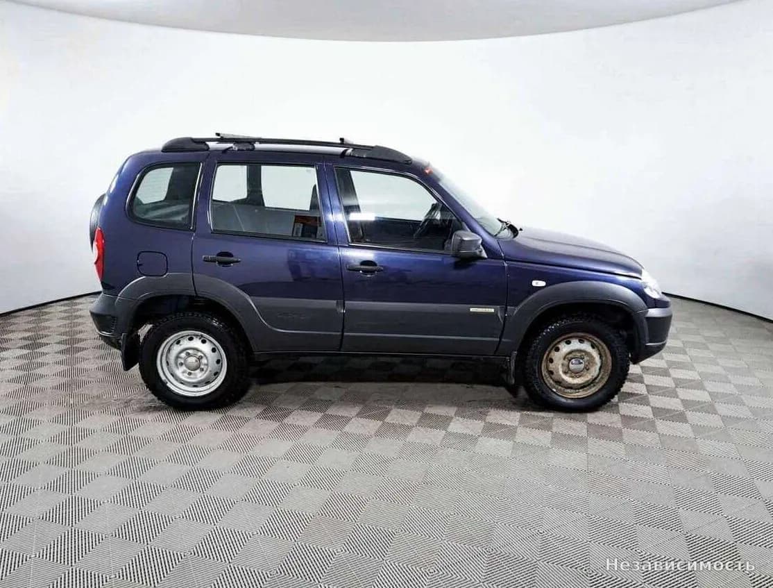 Chevrolet Niva 2017 с пробегом — фото 4