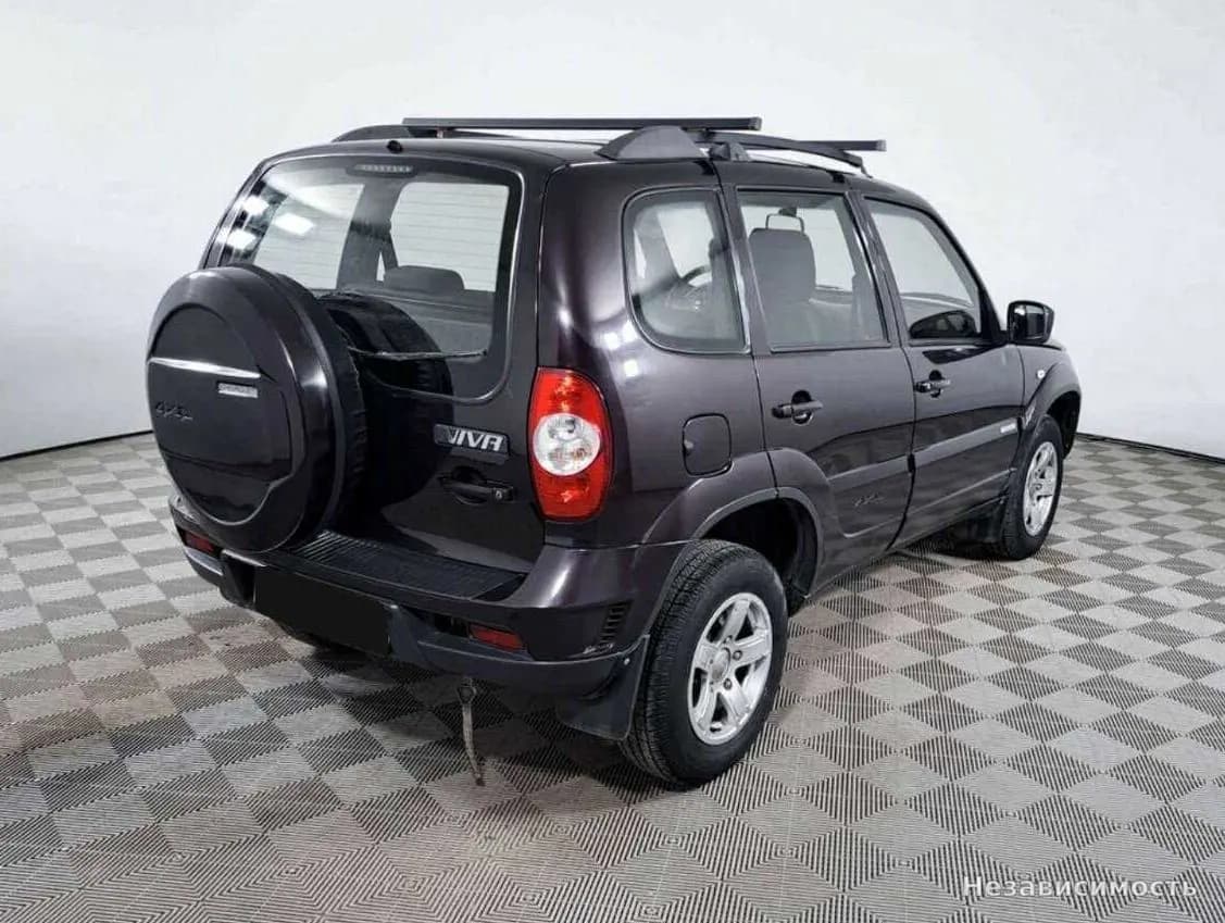Chevrolet Niva 2016 с пробегом — фото 5