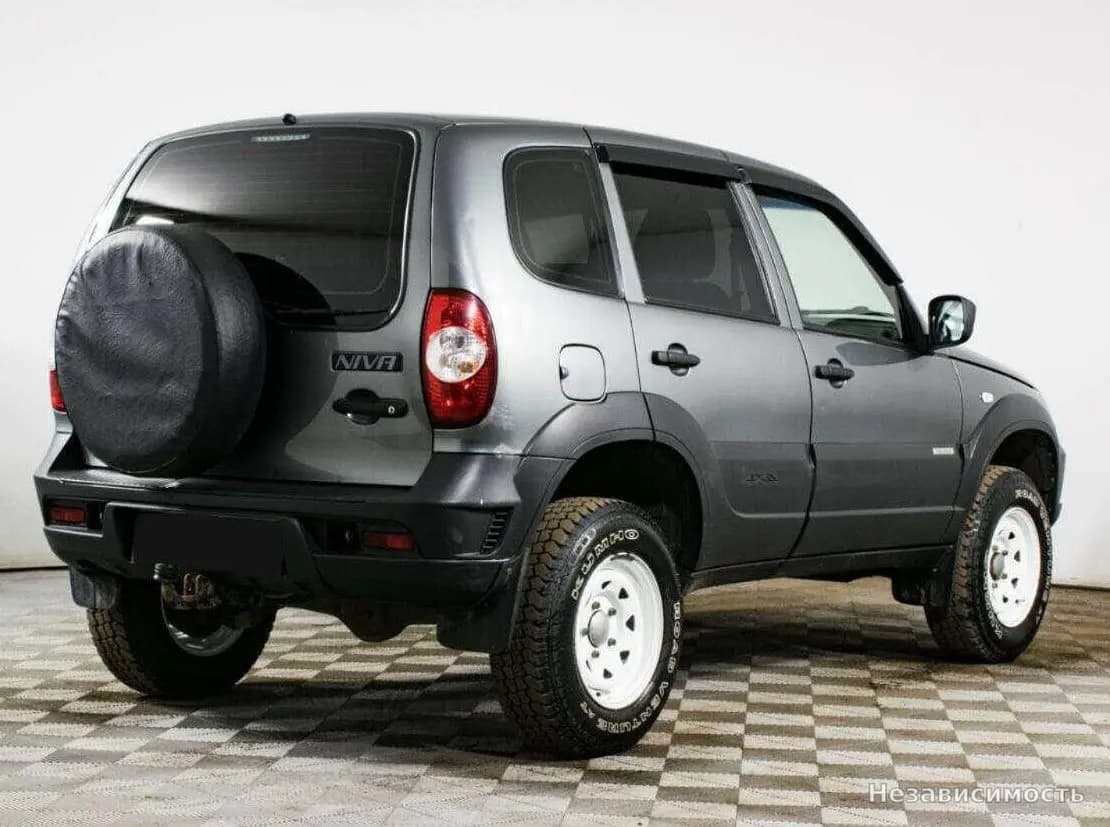 Chevrolet Niva 2018 с пробегом — фото 4