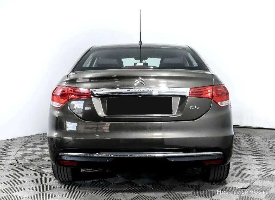 Citroen C4 2015 с пробегом — фото 5