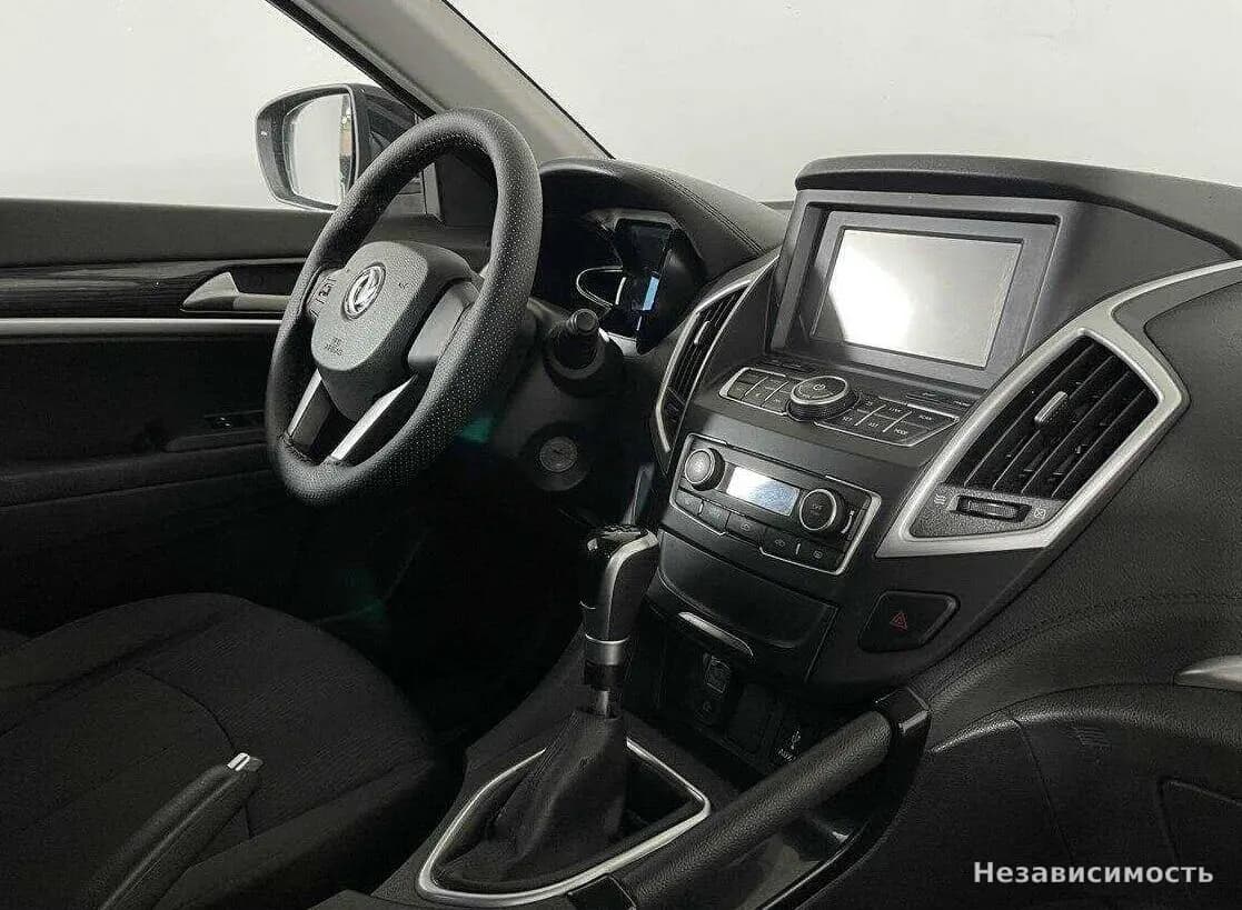 Dongfeng AX7 2017 с пробегом — фото 9