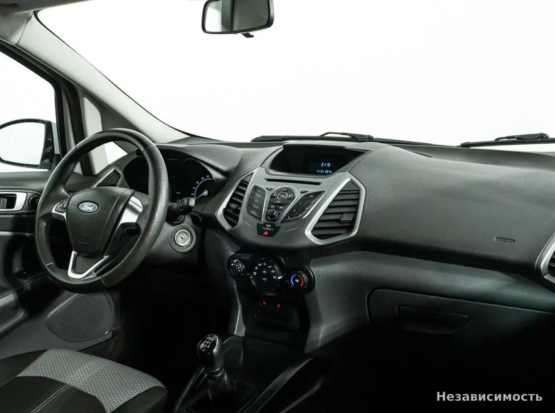Ford EcoSport 2016 с пробегом — фото 9