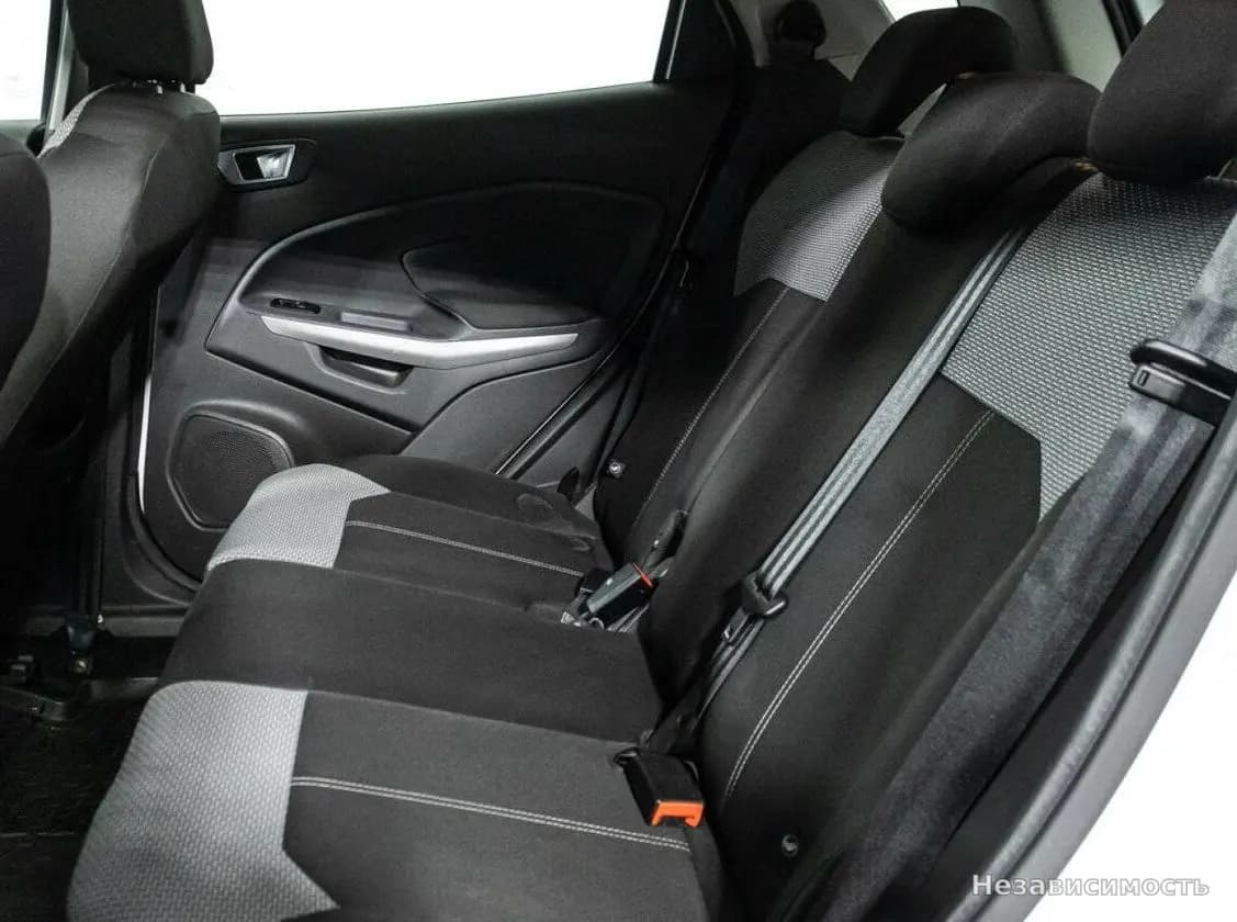 Ford EcoSport 2016 с пробегом — фото 10