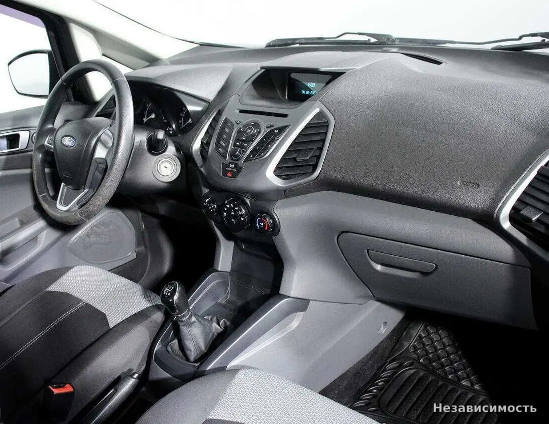 Ford EcoSport 2015 с пробегом — фото 9