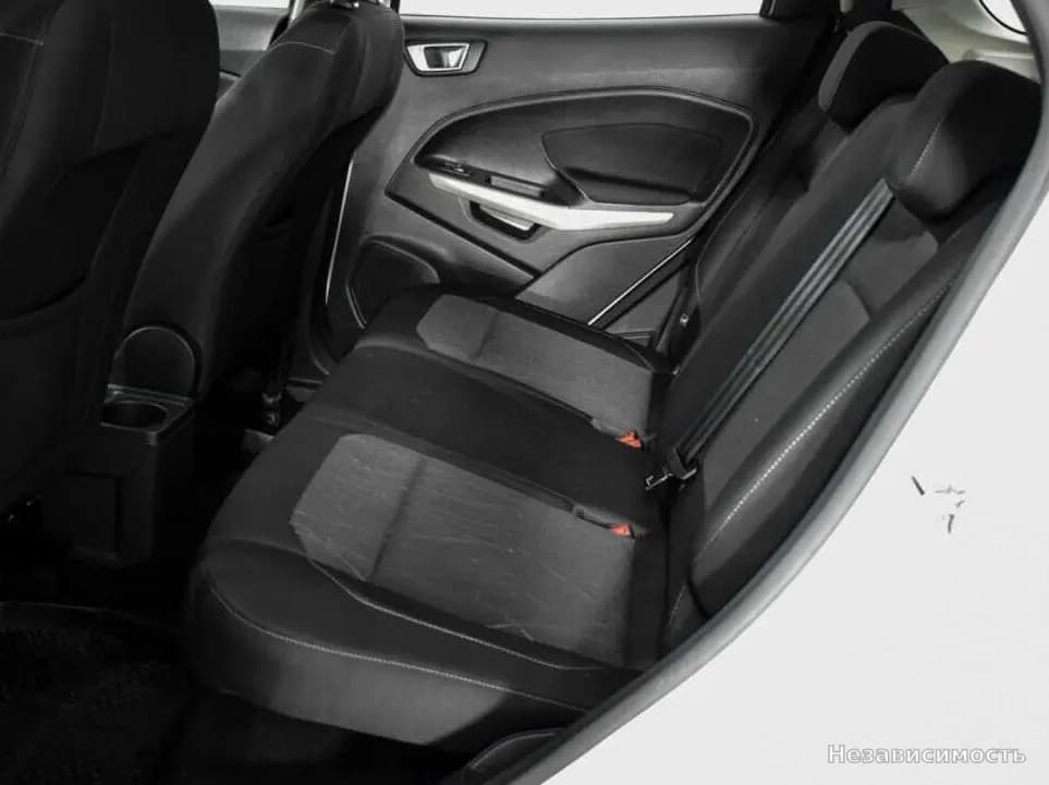 Ford EcoSport 2018 с пробегом — фото 10