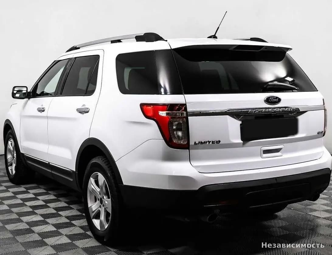 Ford Explorer 2014 с пробегом — фото 7