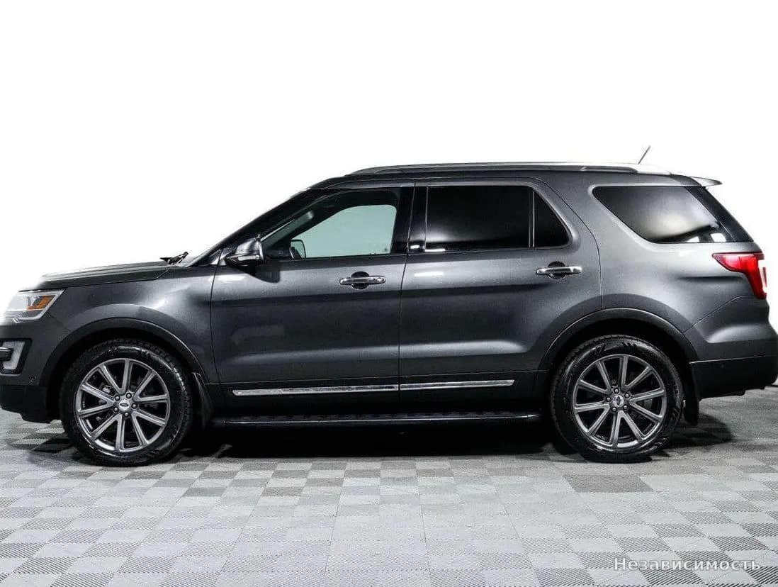 Ford Explorer 2017 с пробегом — фото 8