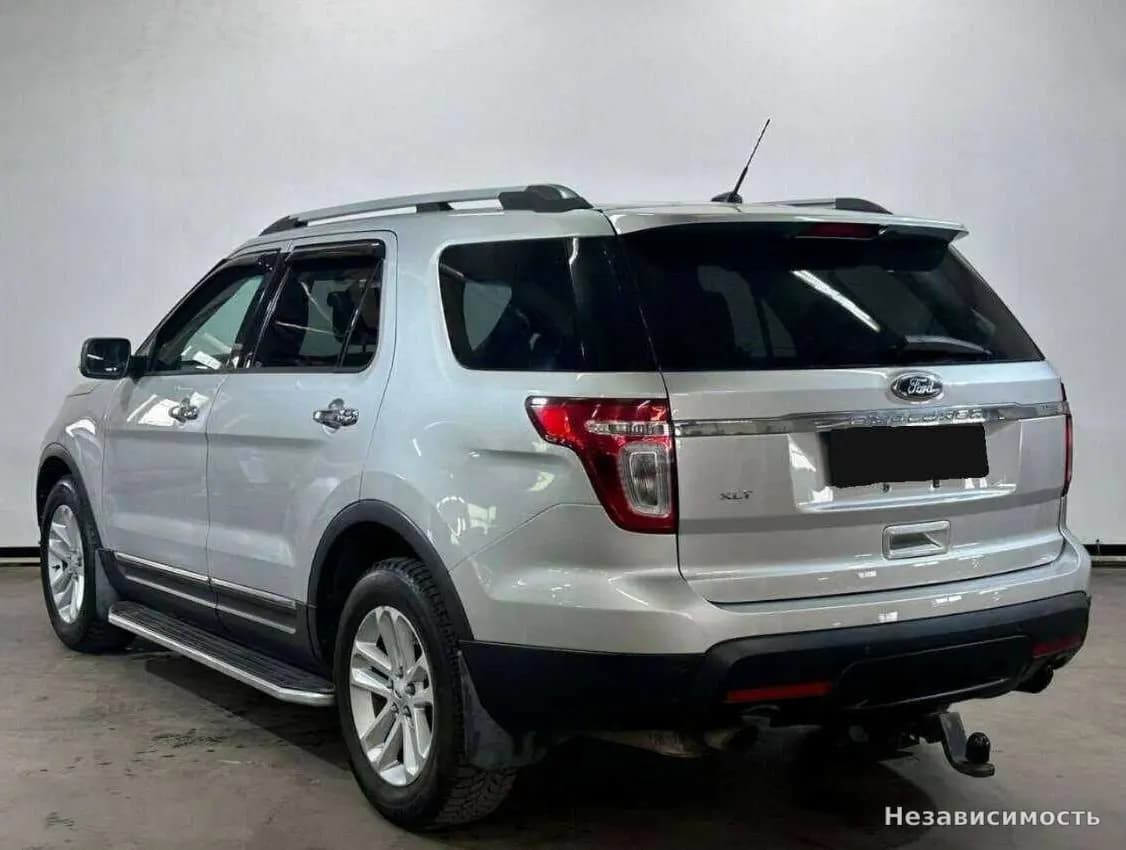 Ford Explorer 2013 с пробегом — фото 7