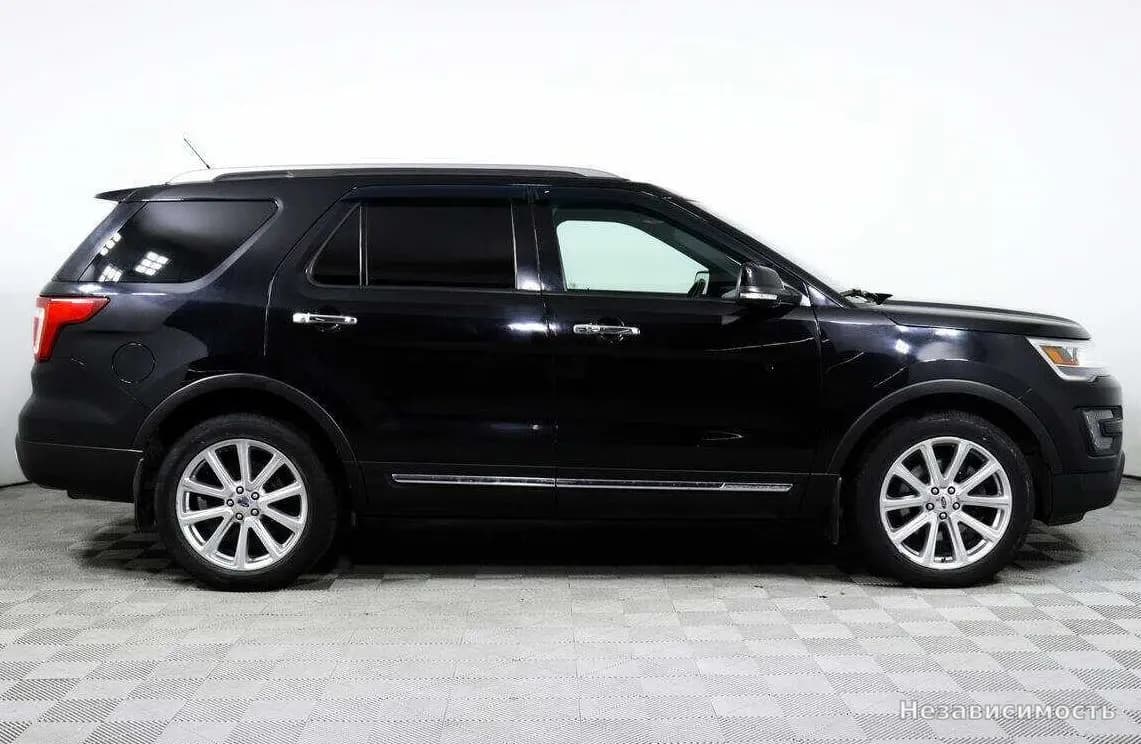 Ford Explorer 2015 с пробегом — фото 4