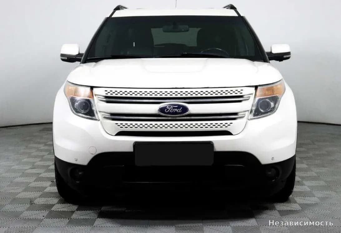 Ford Explorer 2012 с пробегом — фото 2