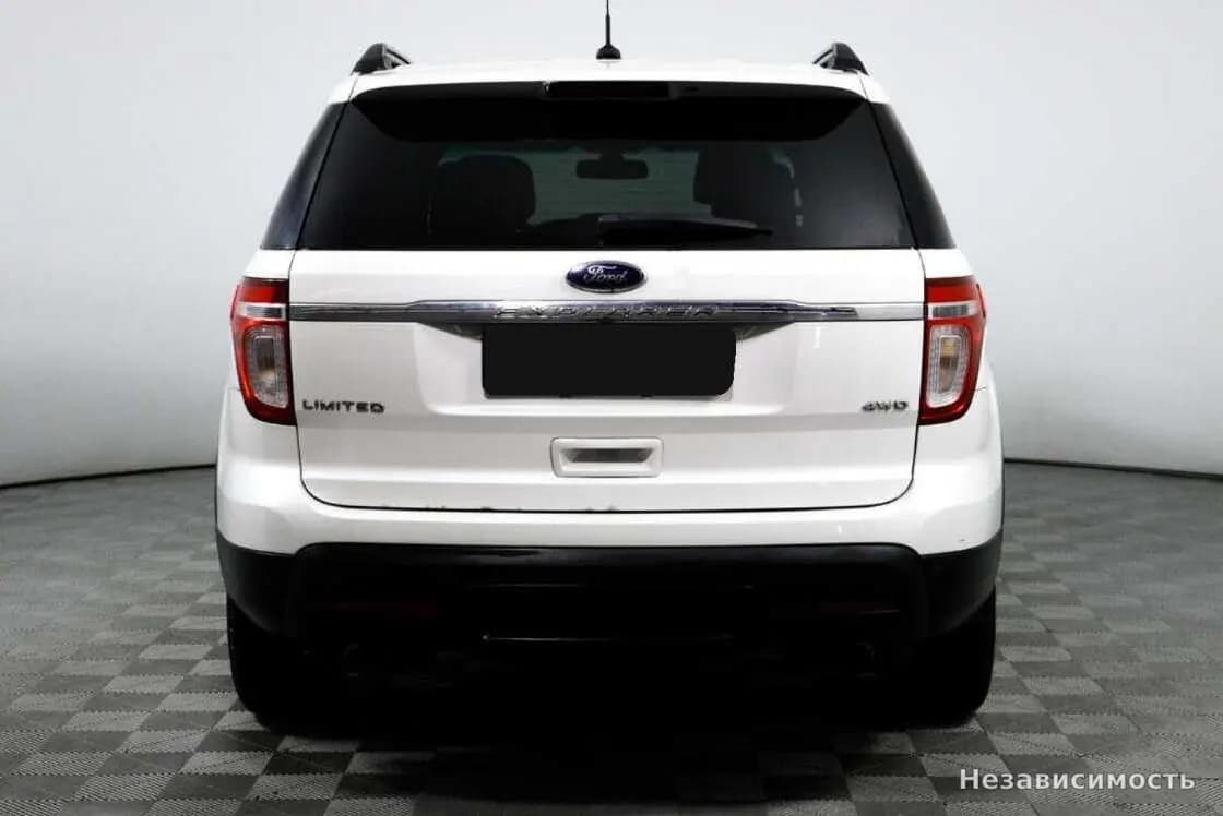 Ford Explorer 2012 с пробегом — фото 6
